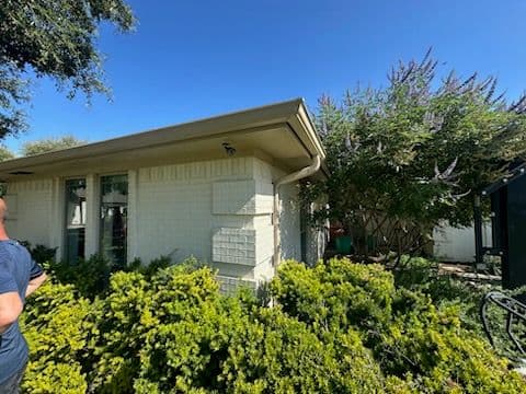 Gallery photos for Gutter Replacement Transforms Benbrook Home: Image #1