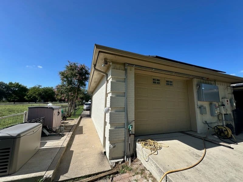 Gallery photos for Gutter Replacement Transforms Benbrook Home: Image #3