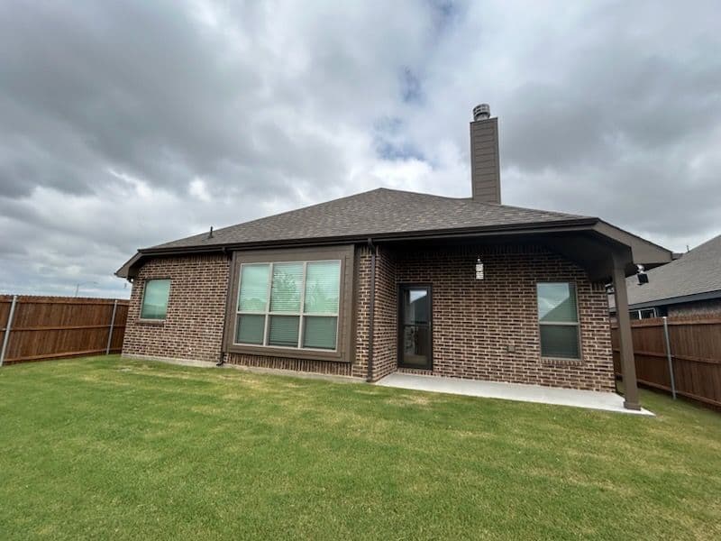 Gallery photos for Professional Gutter Installation in Crowley TX: Image #3