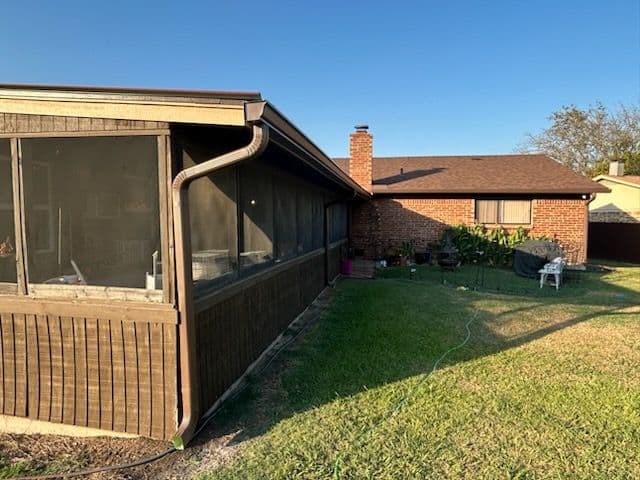 Gallery photos for Gutter Installation for a Cozy Home in North Richland Hills: Image #2