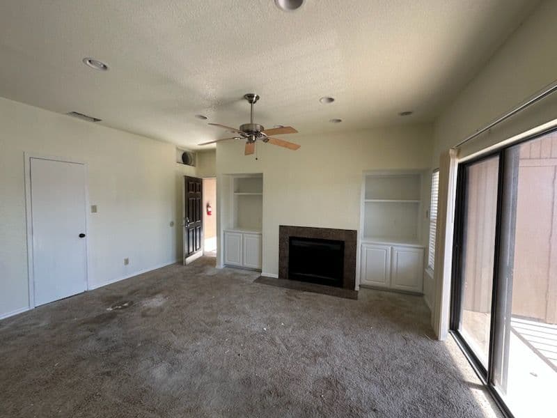 Gallery photos for Complete Interior Paint Job in Granbury TX: Image #1