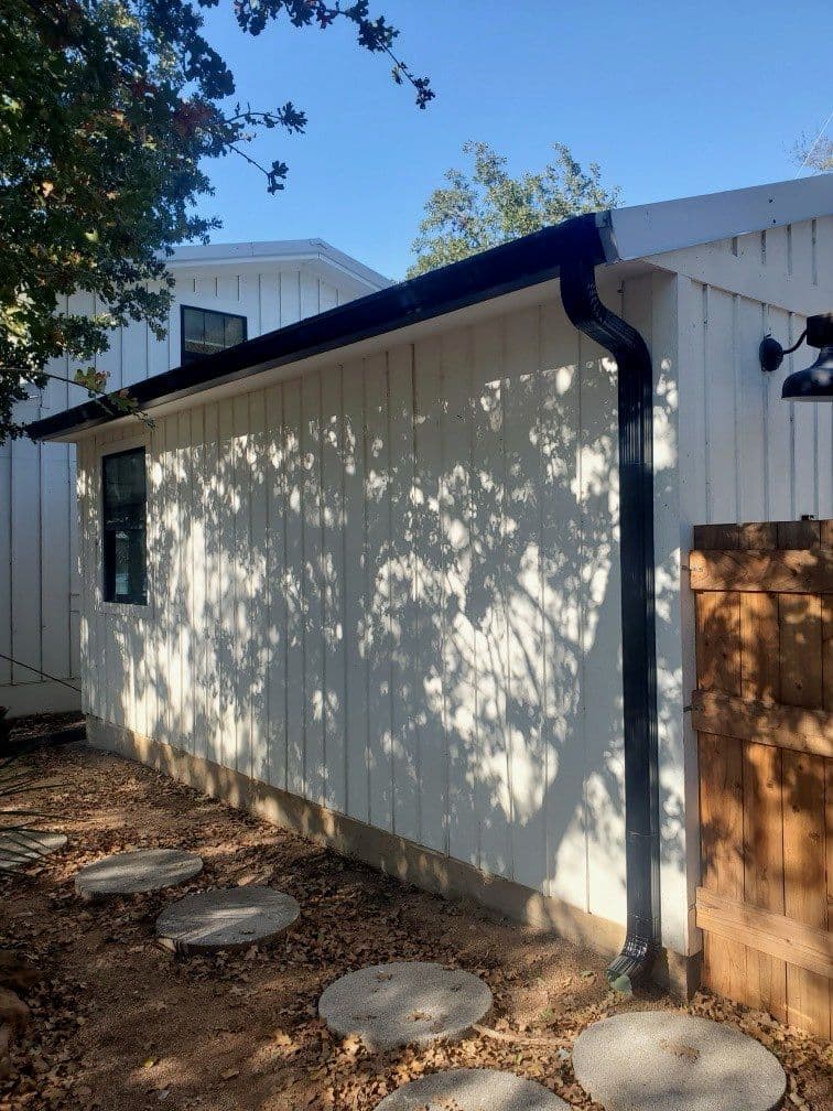 Gallery photos for Gutter Installation in Gordon: Image #2