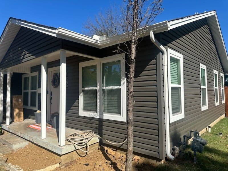 Gallery photos for Siding and Gutter Revamp in Arlington TX: Image #2